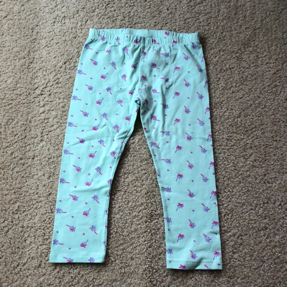 🌴EUC Children’s Place palm tree capri leggings Size 7/8